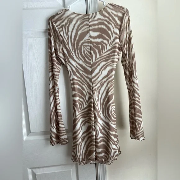 Miss Lola Tan & White Zebra Print Cut Out Mesh Mini Dress Medium - Picture 3 of 9